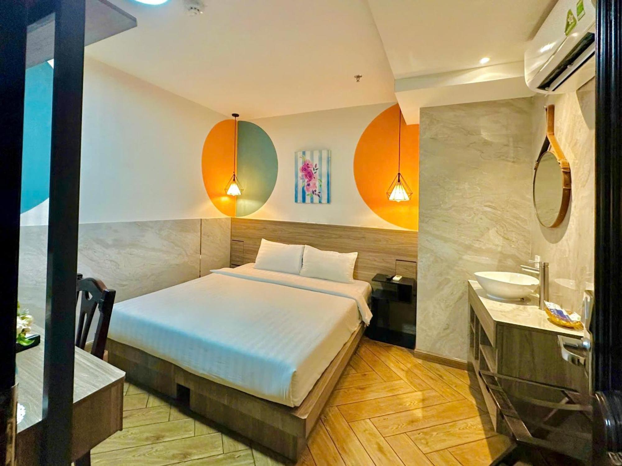 Sunrise Central Hotel Ho Chi Minh City Exterior photo