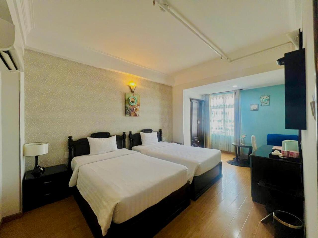 Sunrise Central Hotel Ho Chi Minh City Exterior photo