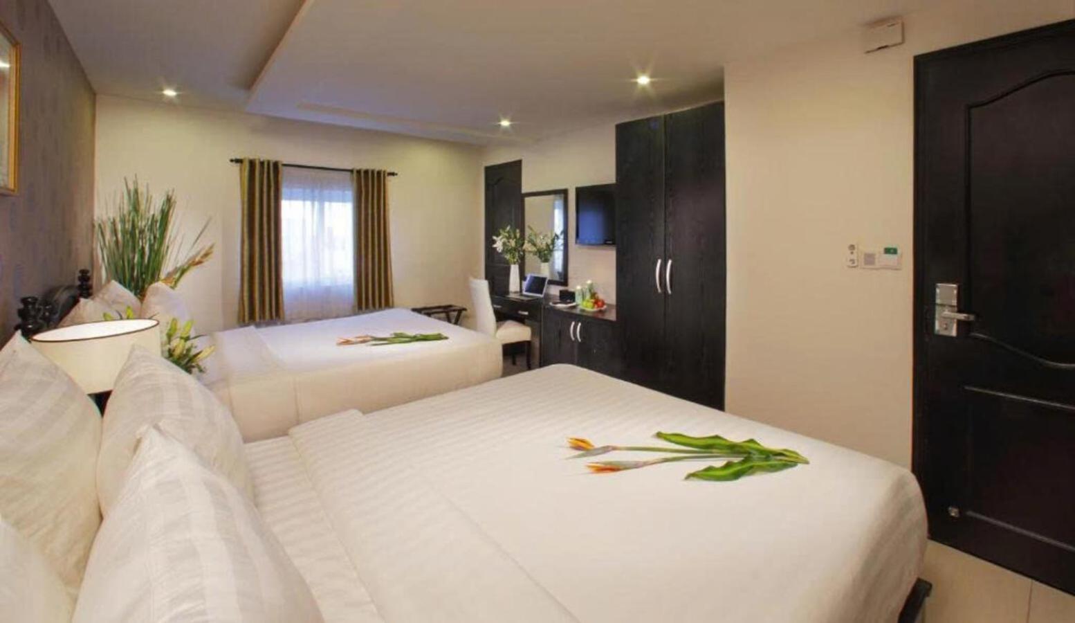 Sunrise Central Hotel Ho Chi Minh City Exterior photo